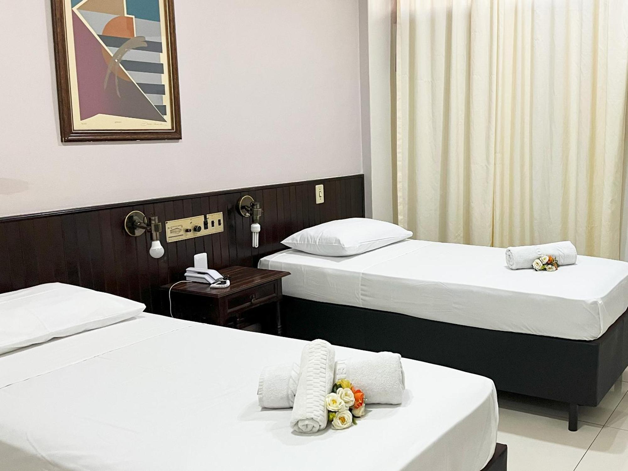 Athus Brasilia Hotel By Bsb Inn - Antigo Aristus Bagian luar foto